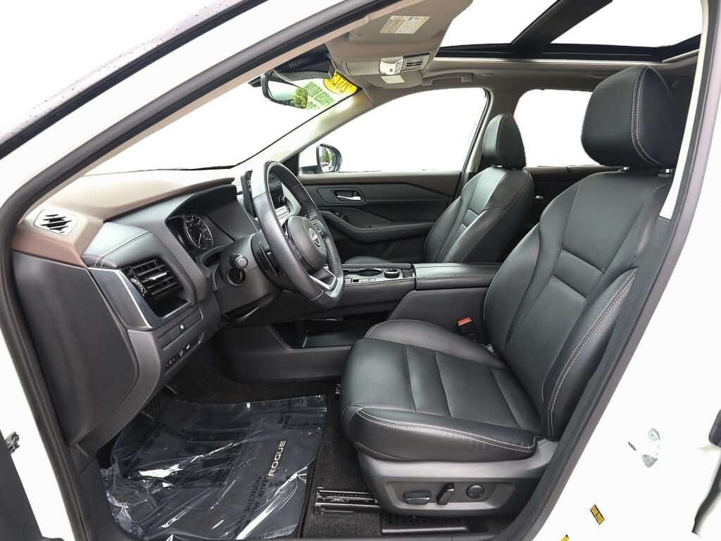 Used 2023 Nissan Rogue SL Sport Utility