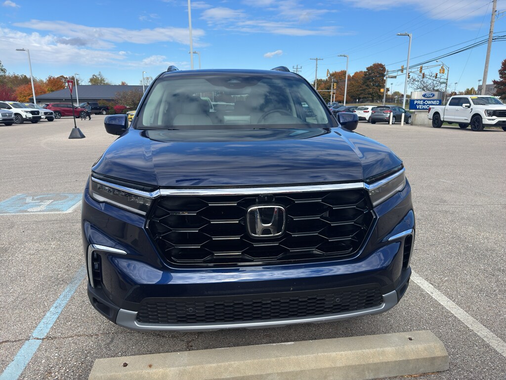 Used 2025 Honda Pilot Elite Wagon