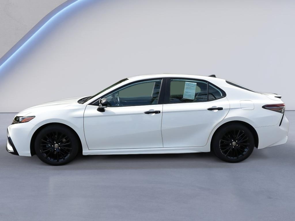 Used 2022 Toyota Camry Hybrid Hybrid Nightshade Sedan