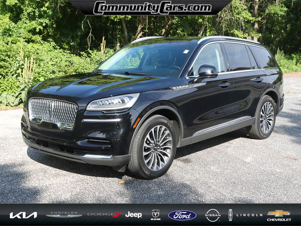 2023 Lincoln Aviator Reserve photo 2