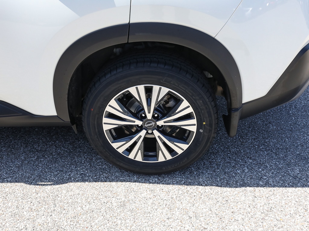 Used 2023 Nissan Rogue SV Sport Utility