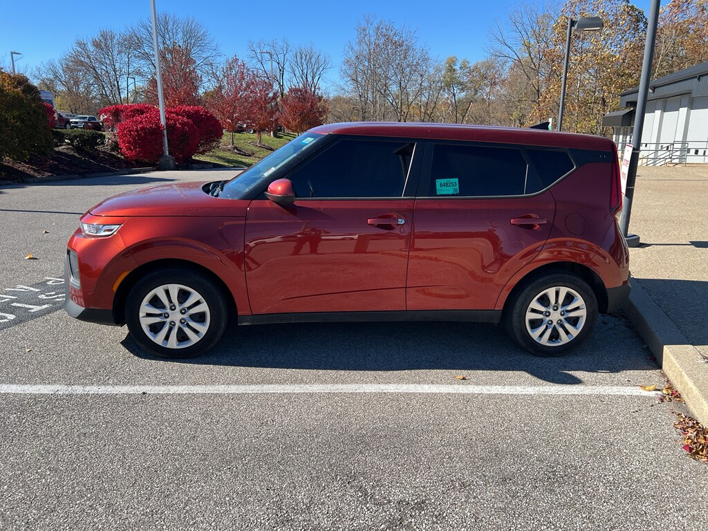 2021 Kia Soul LX photo 4