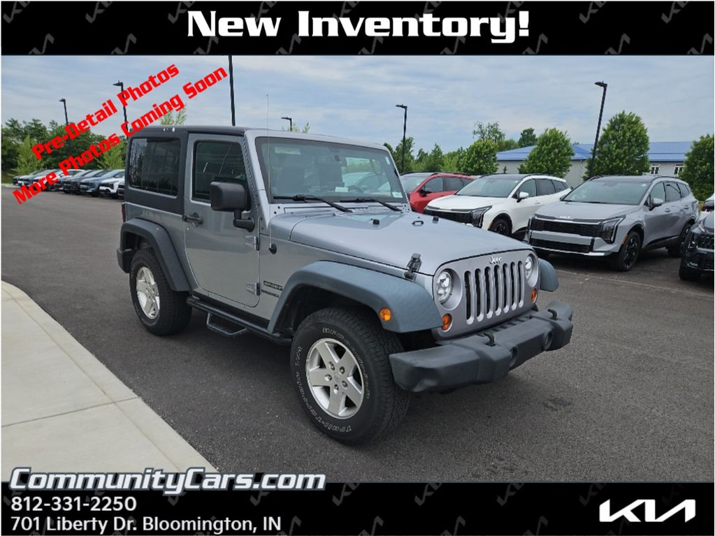2013 Jeep Wrangler Sport's photo