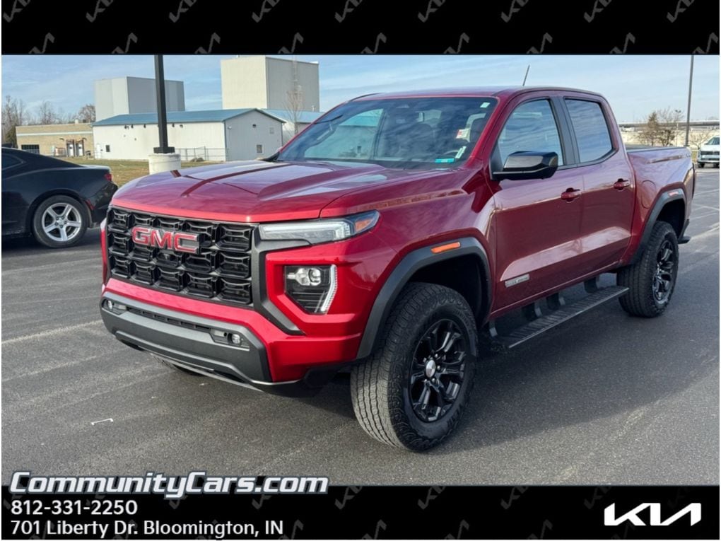 2024 GMC Canyon Elevation's photo