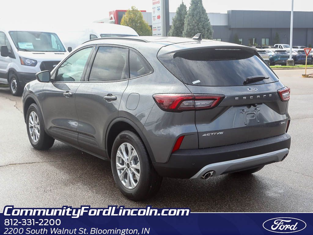 2025 Ford Escape Active photo 3