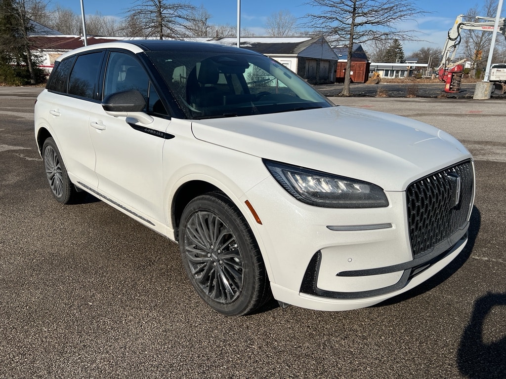2024 Lincoln Corsair Premiere's photo