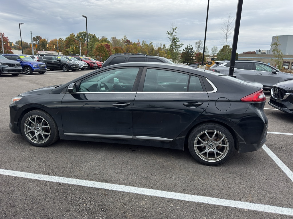 Used 2017 Hyundai Ioniq SEL with VIN KMHC75LC6HU040997 for sale in Bloomington, IN