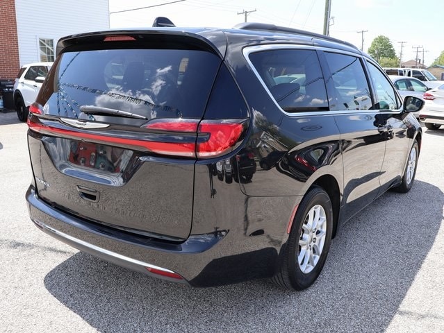 Used 2022 Chrysler Pacifica Touring L with VIN 2C4RC1BG6NR215409 for sale in Bloomington, IN