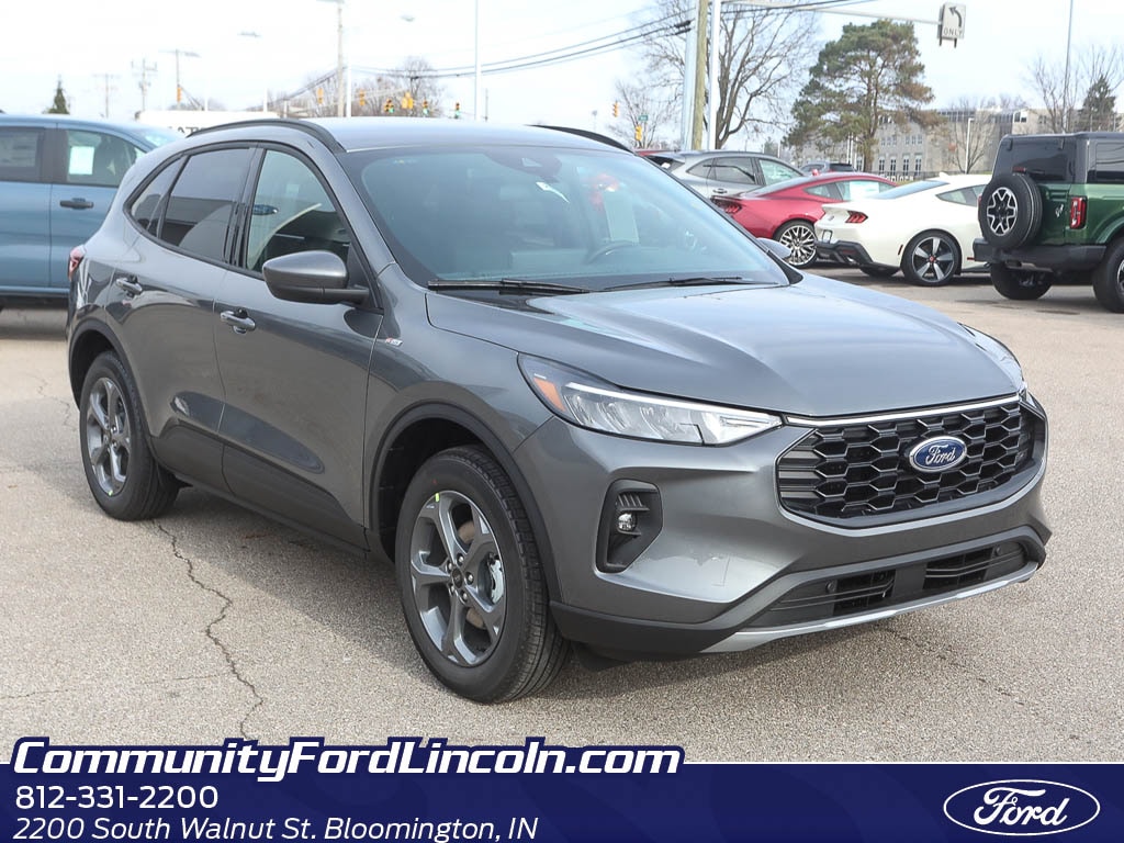2026 Ford Escape ST-Line Select's photo