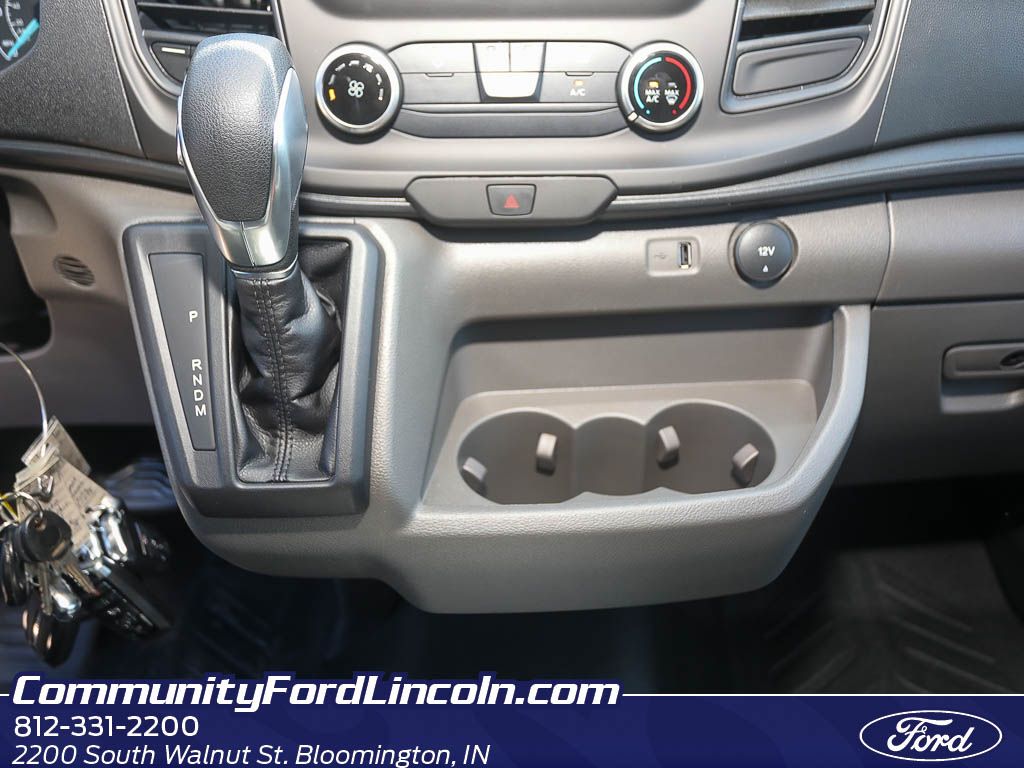 2025 Ford Transit Van Base - Photo 17