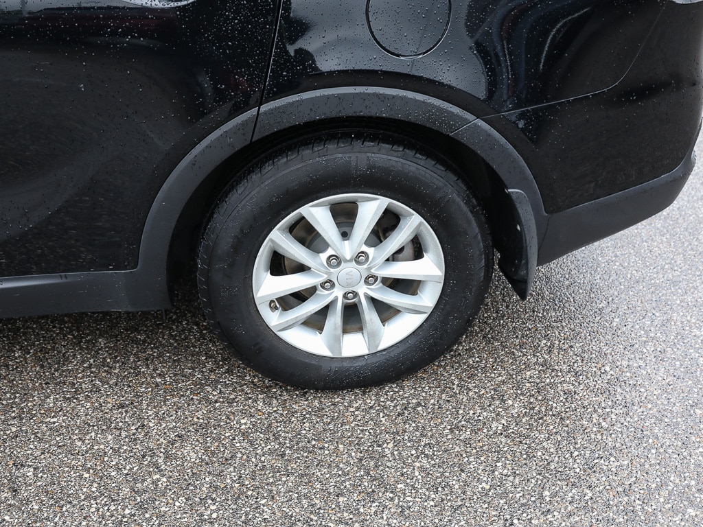 Used 2016 Kia Sorento LX SUV
