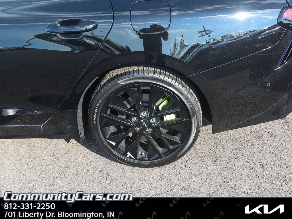 New 2026 Kia K5 GT Sedan