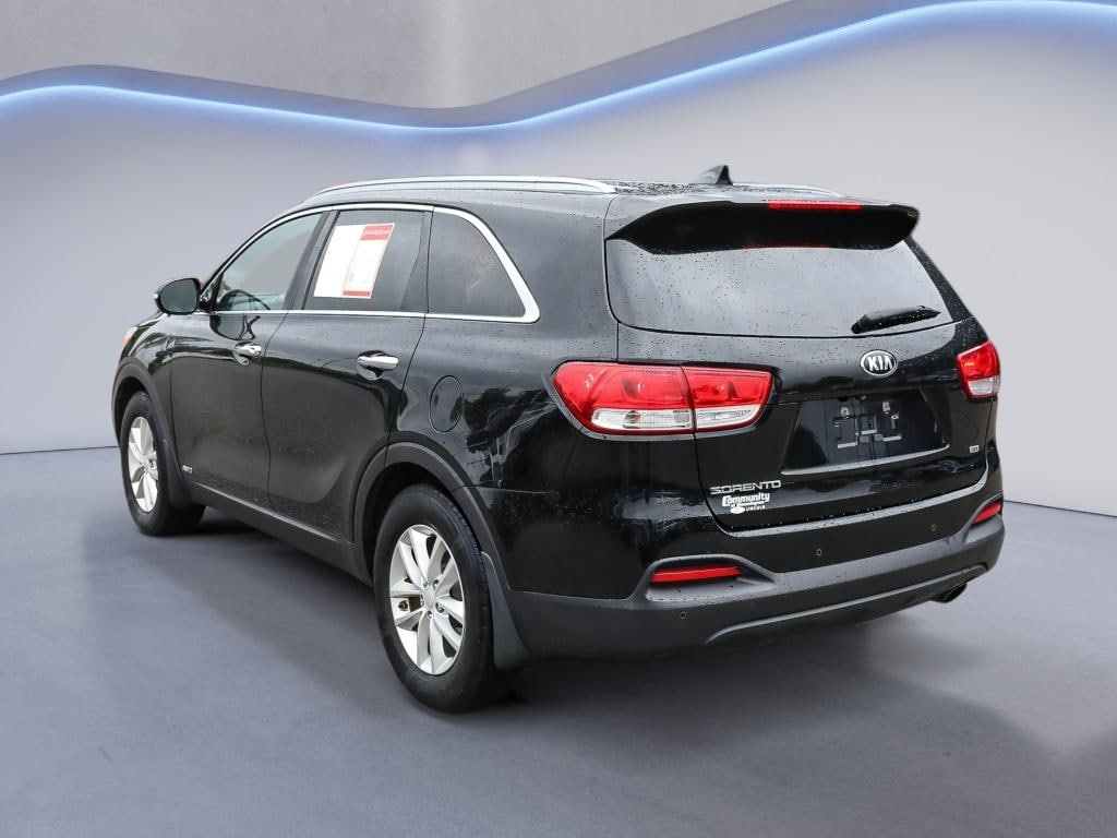 Used 2016 Kia Sorento LX SUV