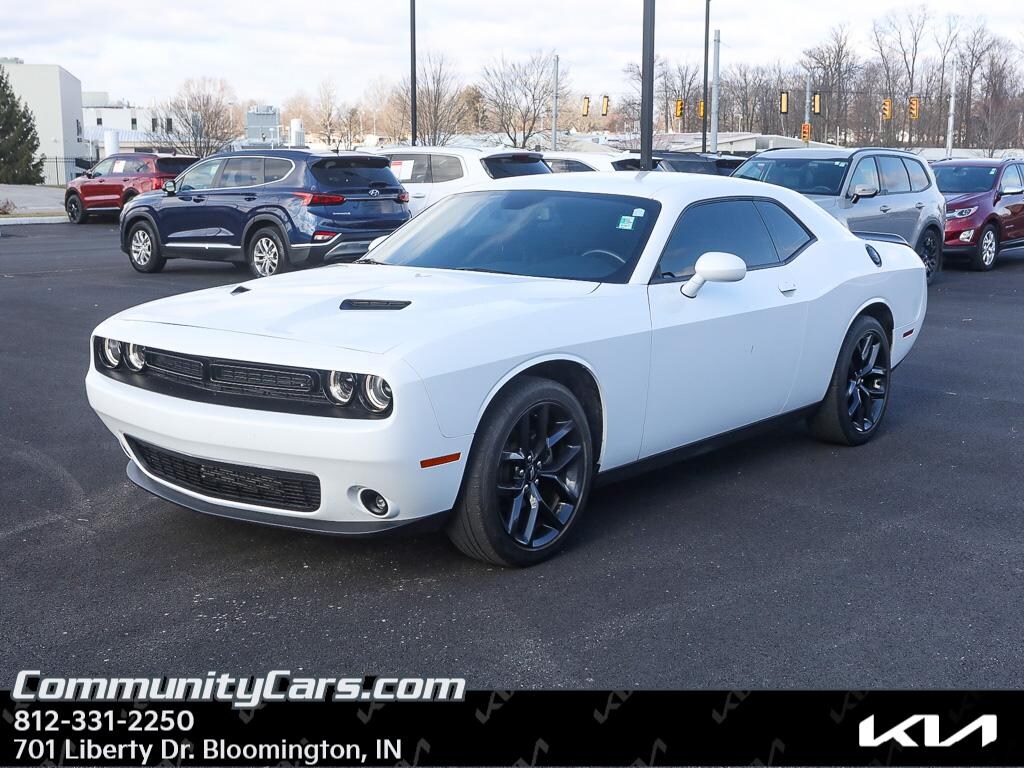 Used 2021 Dodge Challenger SXT Coupe