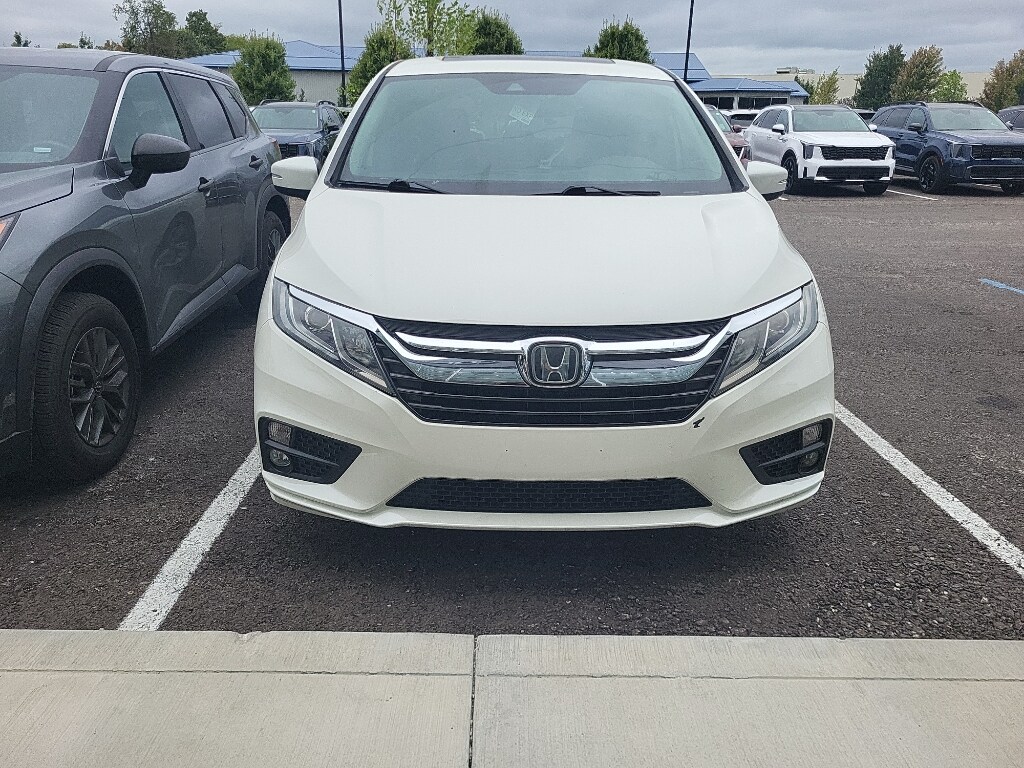 2019 Honda Odyssey EX-L photo 3