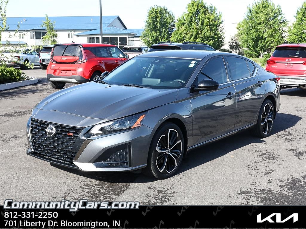Used 2024 Nissan Altima 2.5 SR Sedan