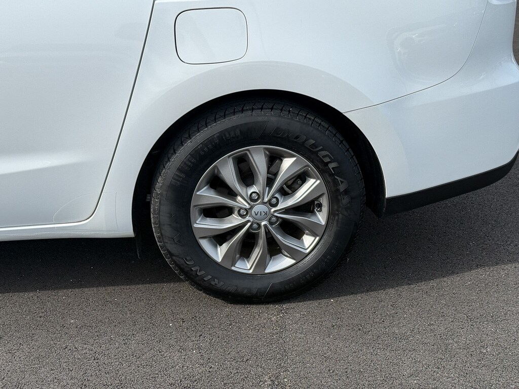 Used 2021 Kia Sedona LX Passenger Van