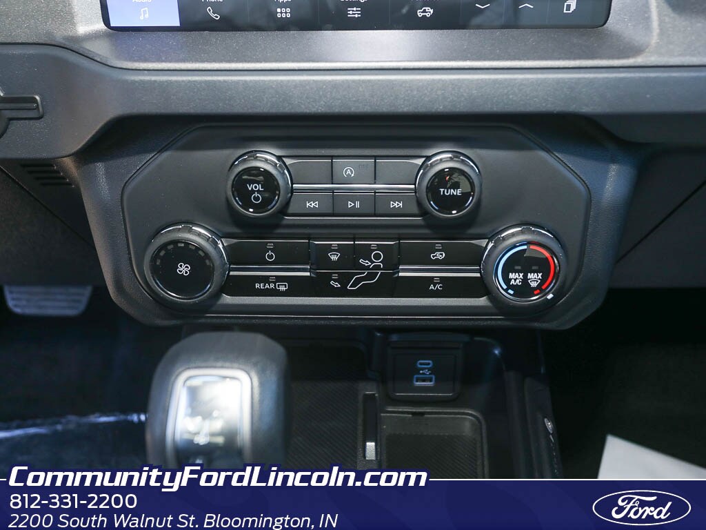 2025 Ford Bronco 4-Door Base - Photo 16