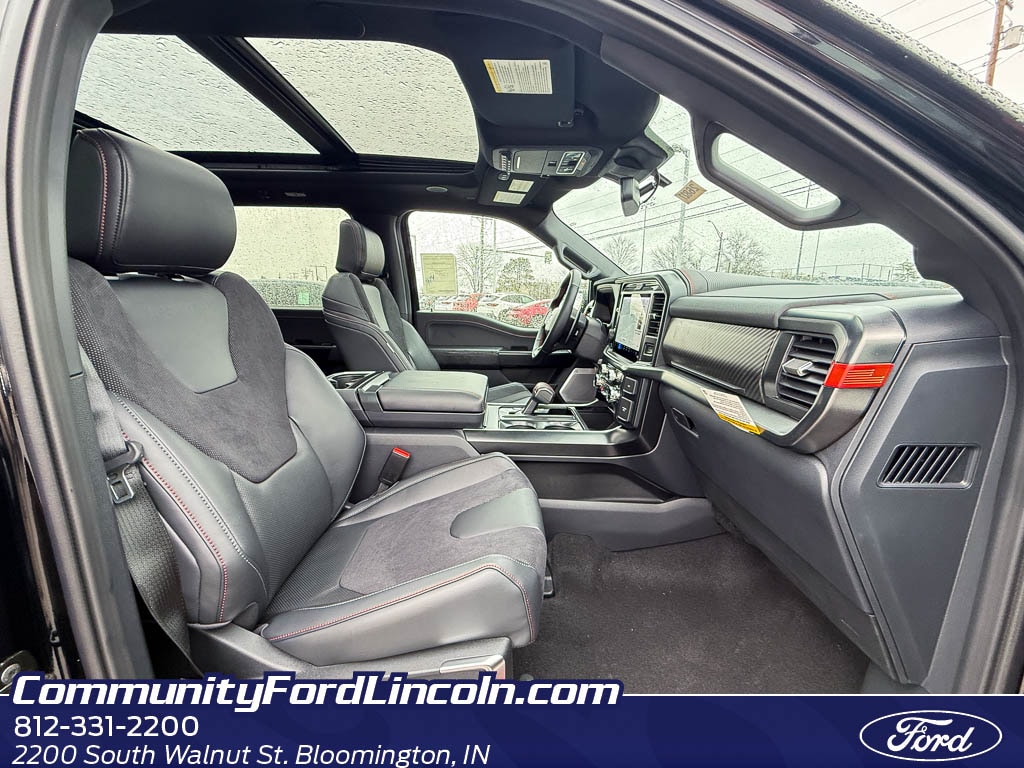 2025 Ford F-150 Raptor - Photo 20