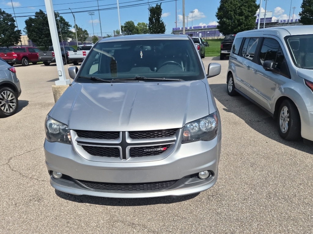 Used 2017 Dodge Grand Caravan GT with VIN 2C4RDGEG0HR674189 for sale in Spencer, IN
