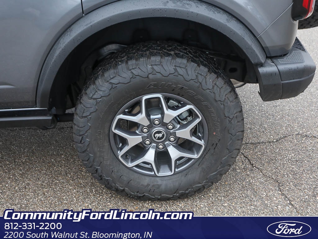 2025 Ford Bronco Badlands photo 3