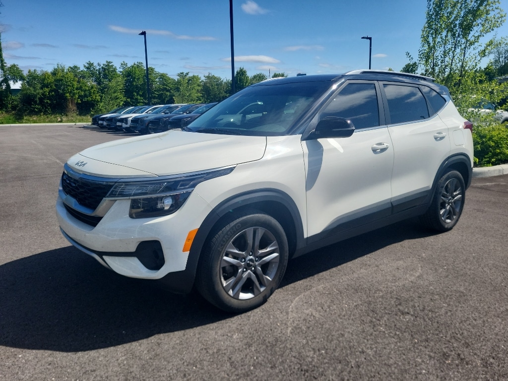 2023 Kia Seltos 2.0 S FWD's photo