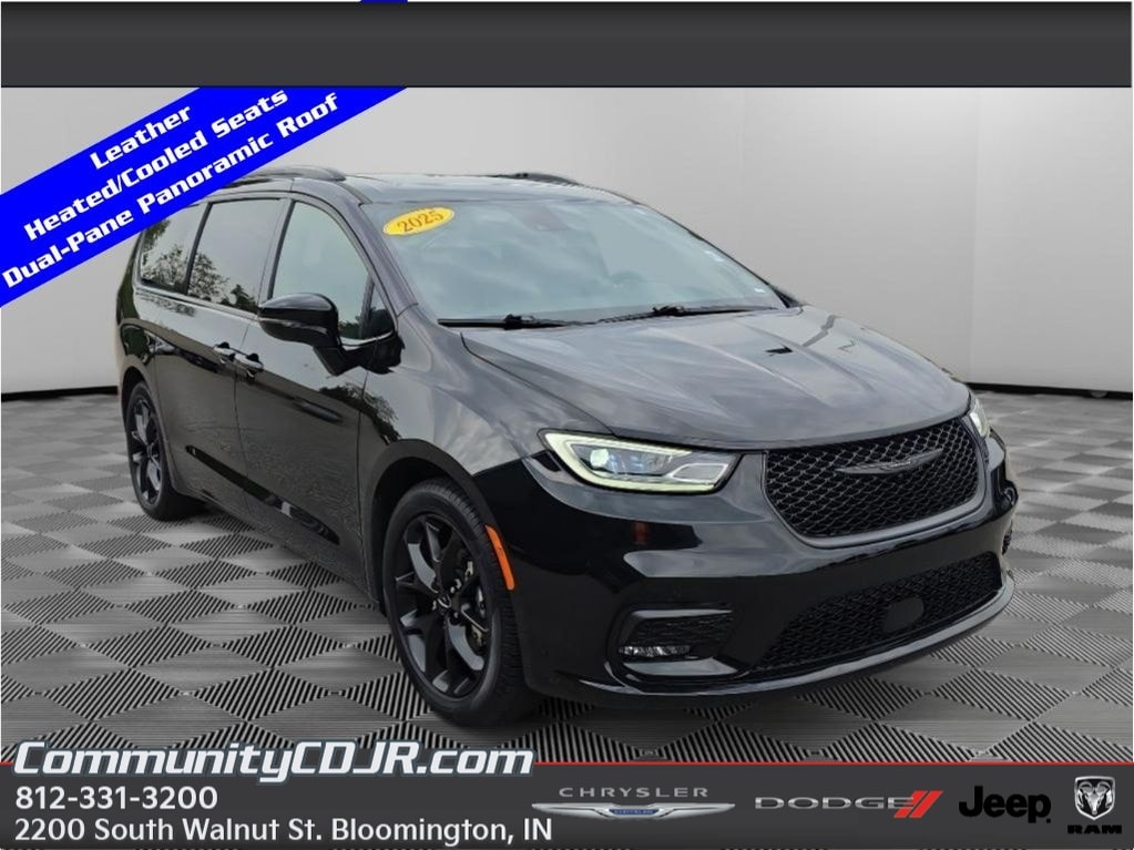 2025 Chrysler Pacifica