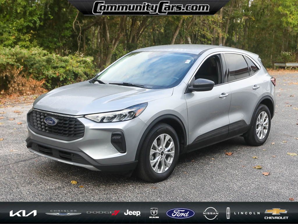 2023 Ford Escape Active photo 2