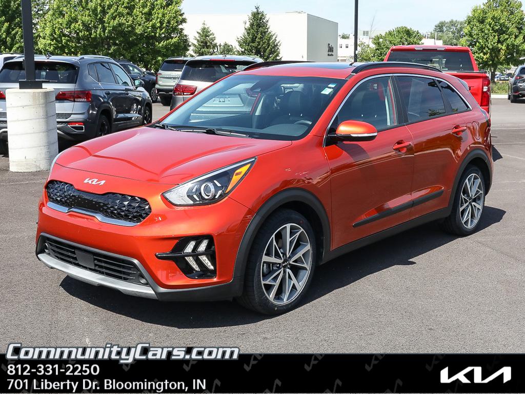 2022 Kia Niro Touring SE's photo