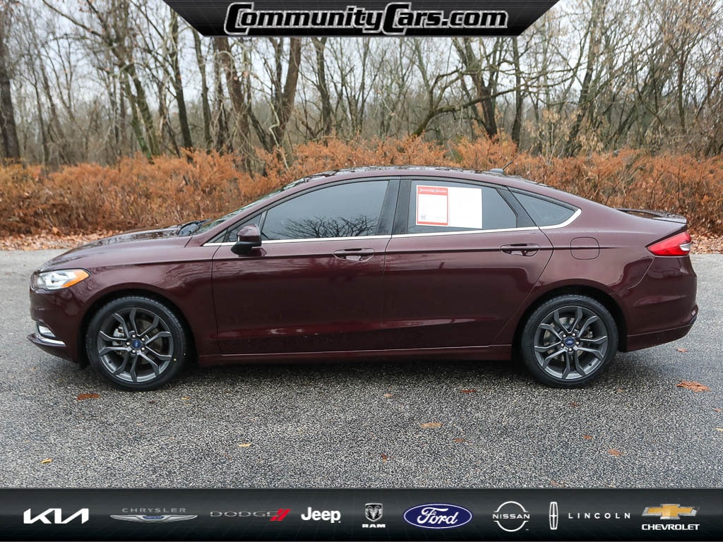 Used 2018 Ford Fusion SE Sedan