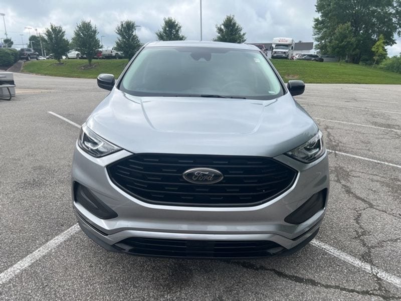 Used 2022 Ford Edge SE with VIN 2FMPK4G91NBA90605 for sale in Bloomington, IN