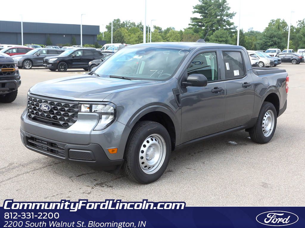 2025 Ford Maverick XL photo 2