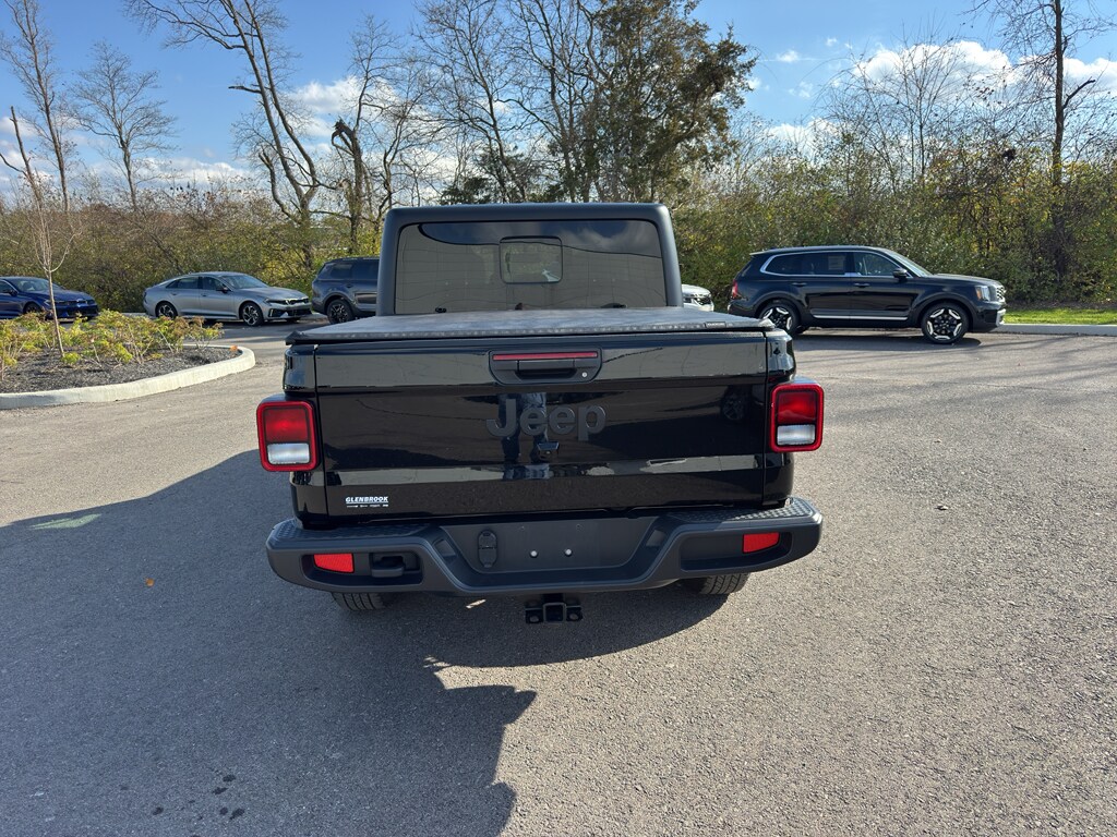 2023 Jeep Gladiator Sport S photo 3