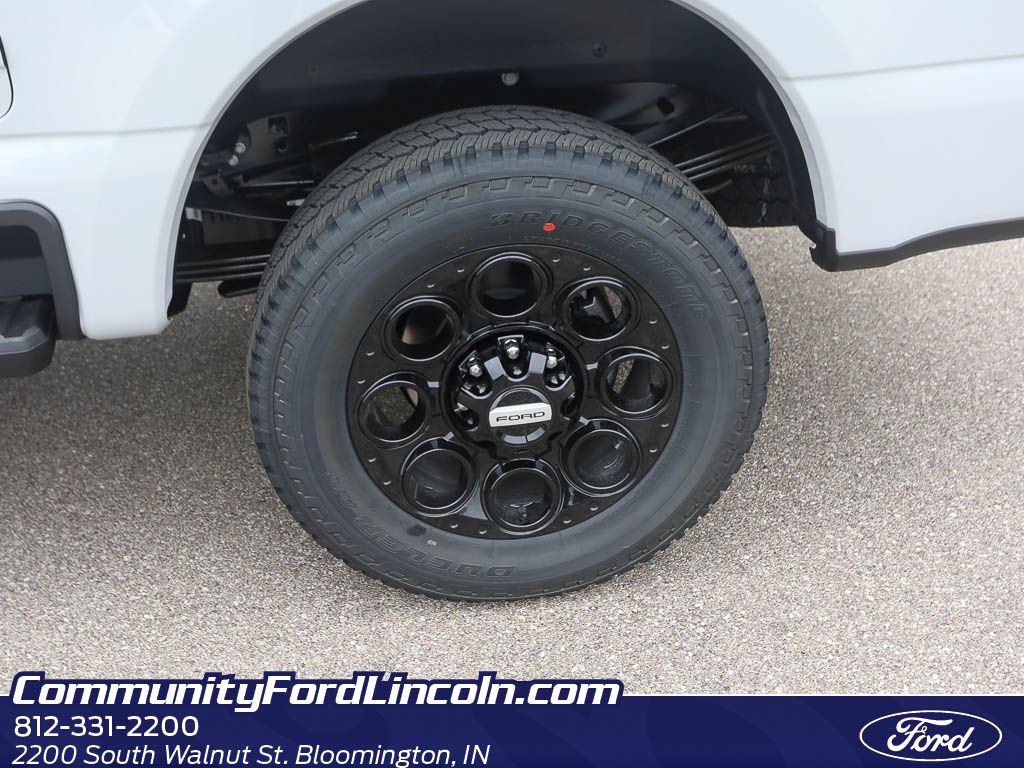 2026 Ford F-350 Lariat photo 4