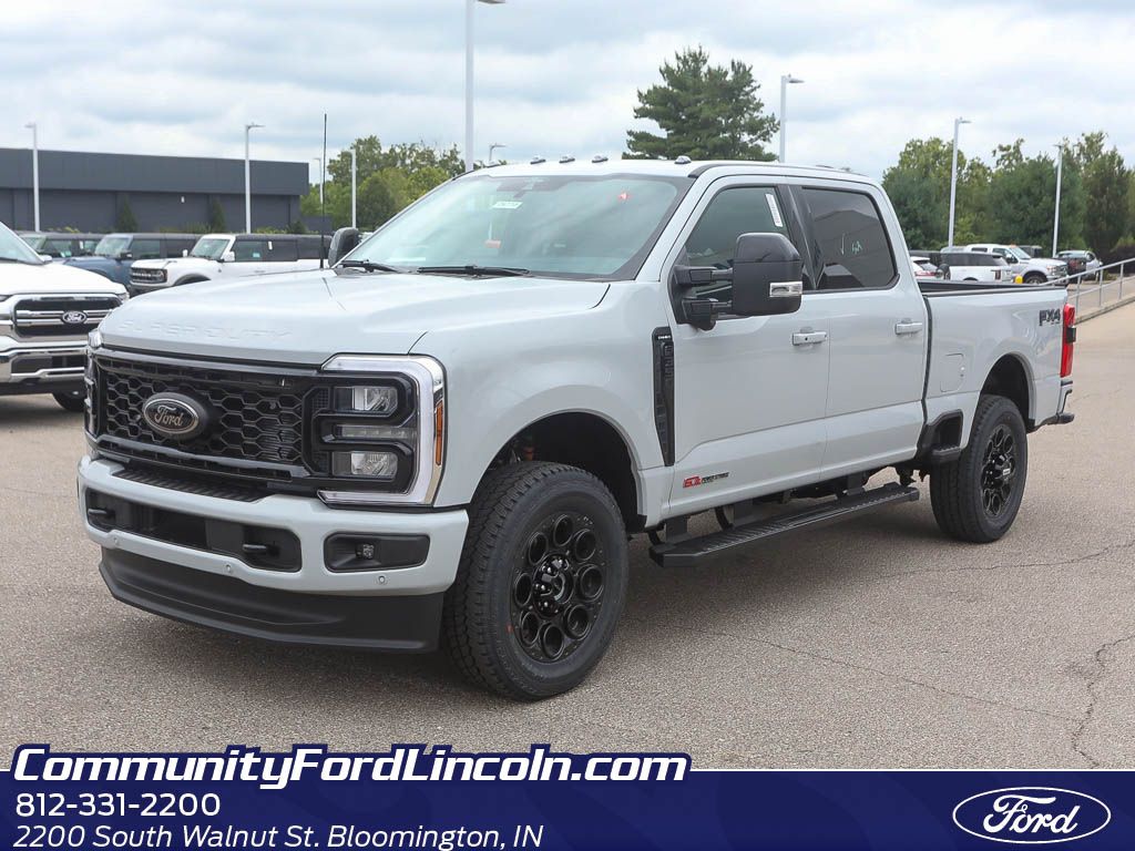 2026 Ford F-350 Lariat photo 2