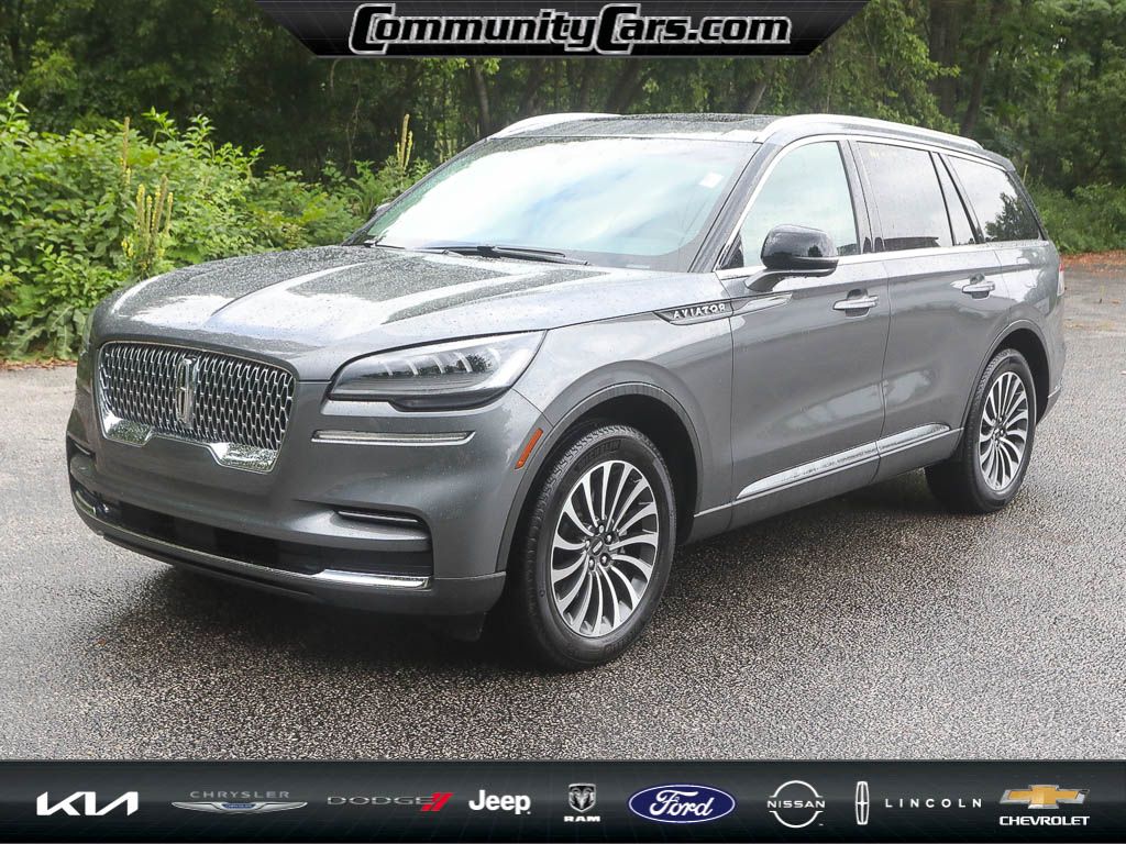 2023 Lincoln Aviator Reserve photo 2