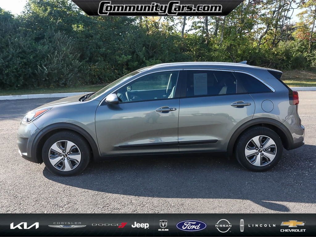 Used 2018 Kia Niro LX SUV