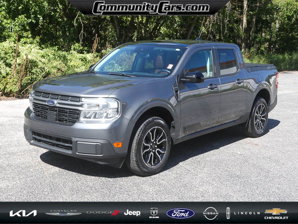 2022 Ford Maverick Lariat photo 2