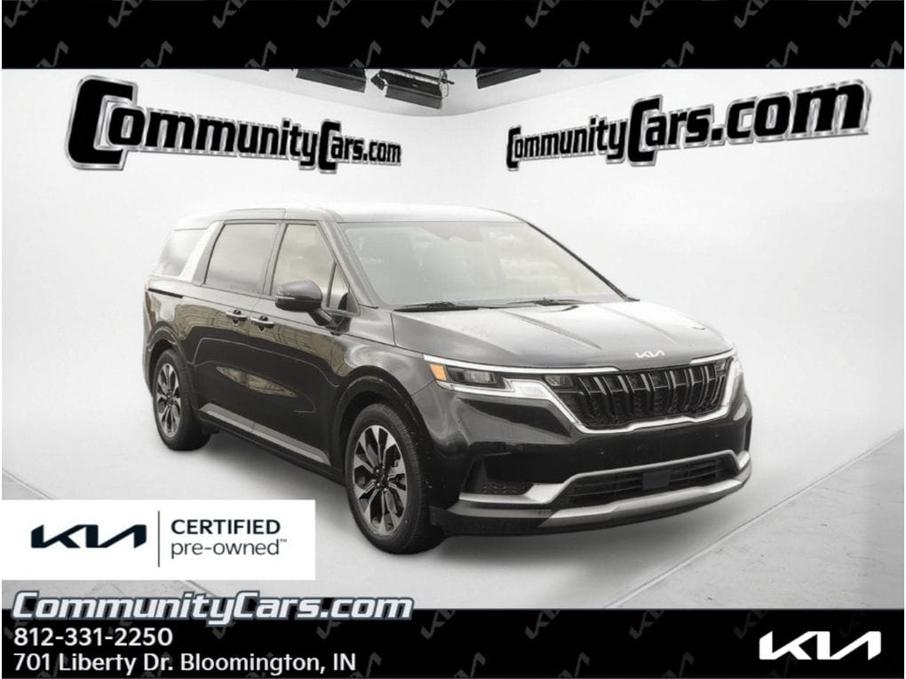 2024 Kia Carnival EX's photo