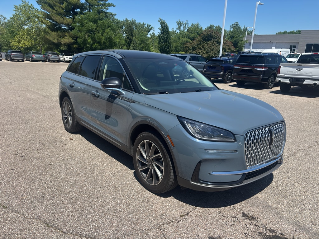 2023 Lincoln Corsair AWD's photo