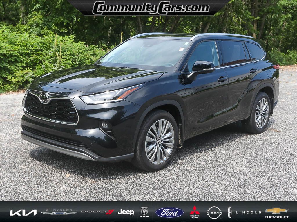 Used 2023 Toyota Highlander Platinum with VIN 5TDKDRBH8PS507904 for sale in Bloomington, IN