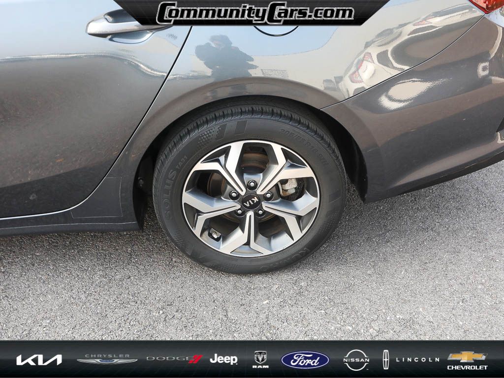 2021 Kia Forte LXS photo 2