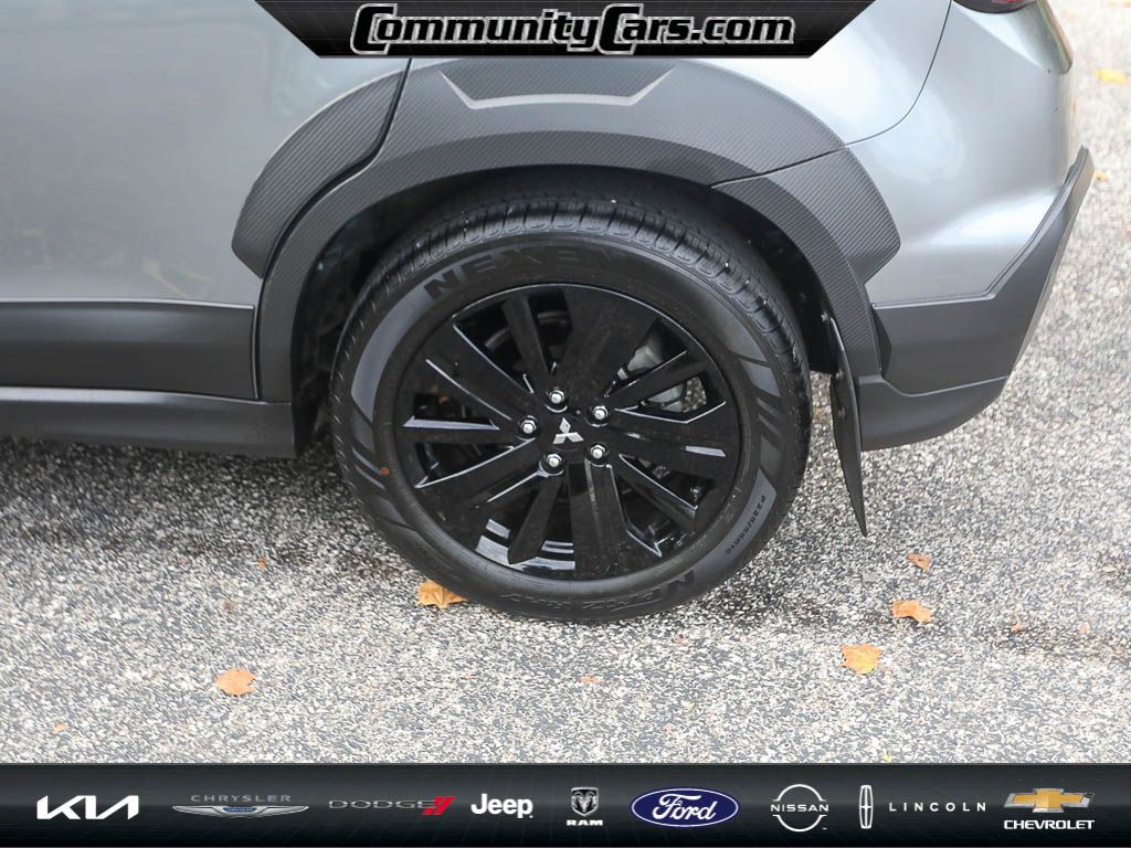 2024 Mitsubishi Outlander Sport ES LE SE photo 4