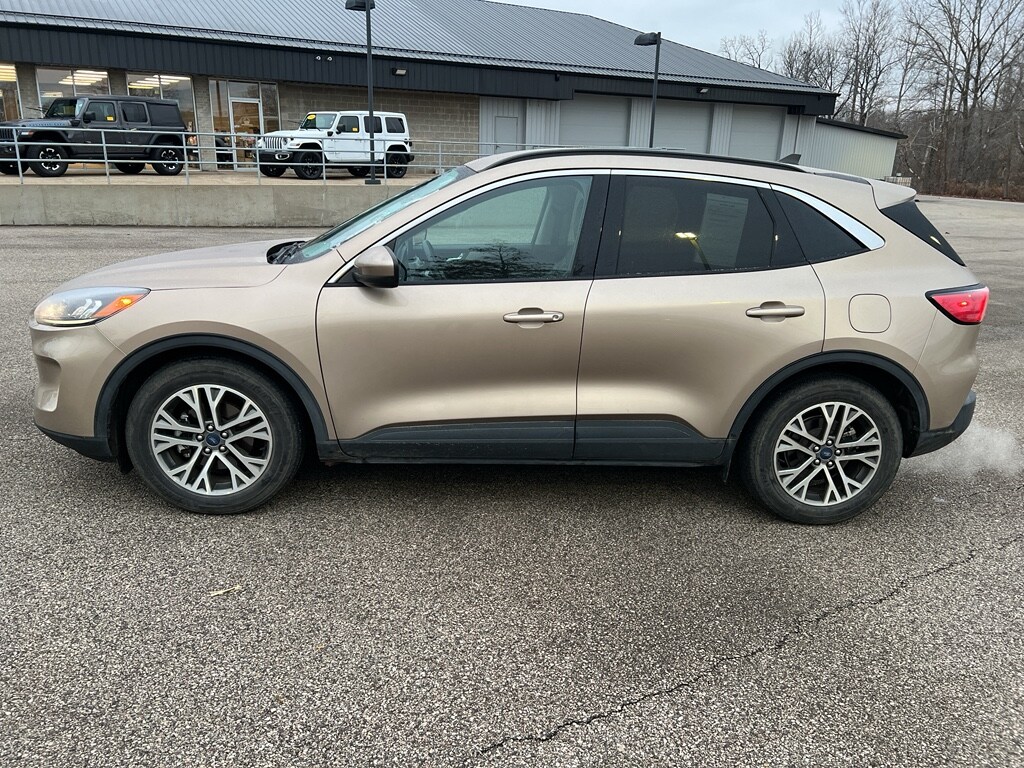 Used 2021 Ford Escape SEL Wagon