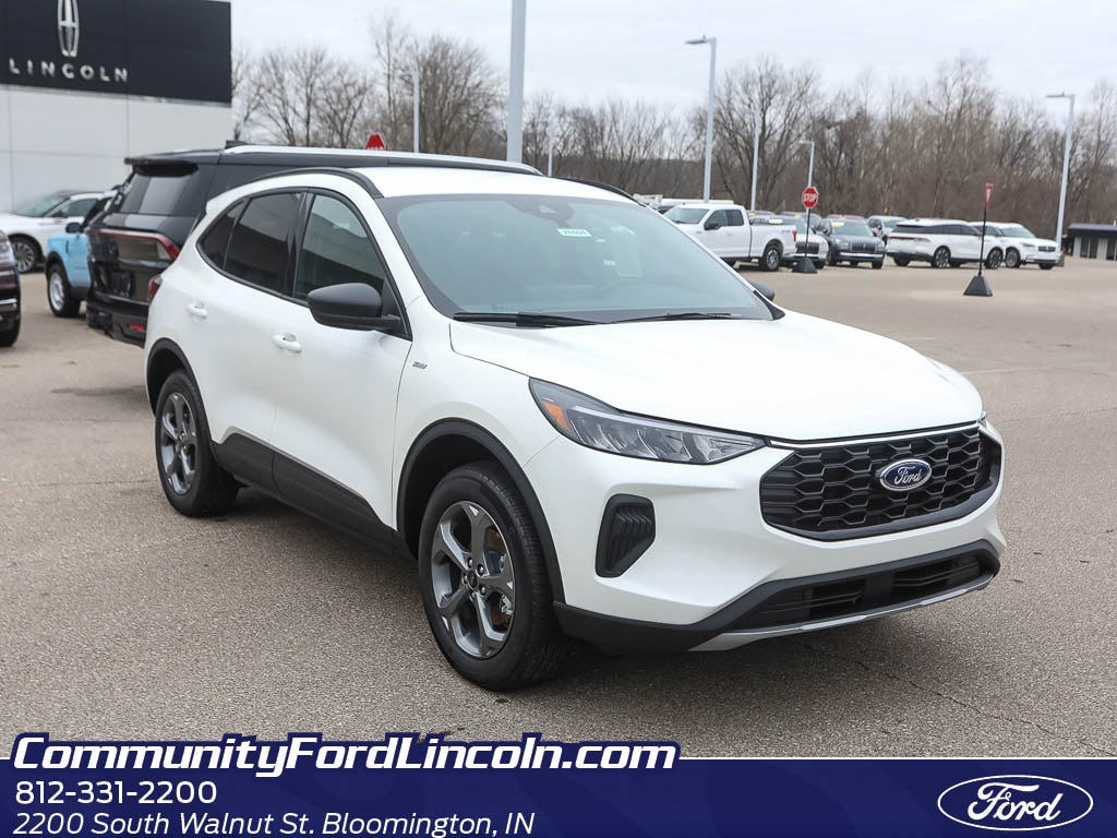 2026 Ford Escape ST-Line's photo