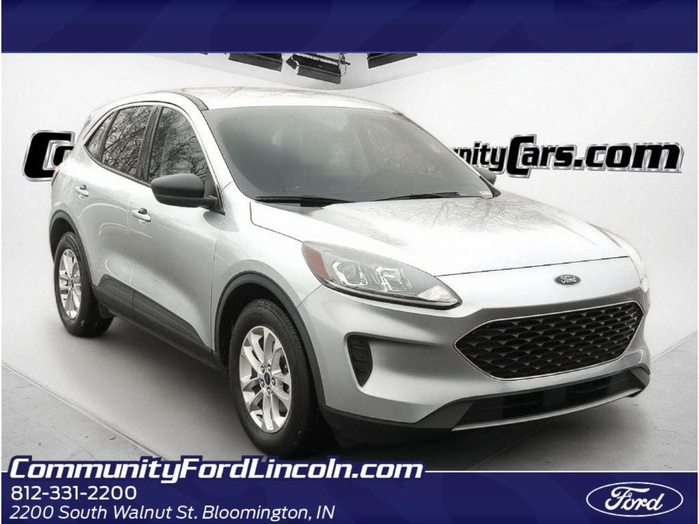 2022 Ford Escape SE's photo