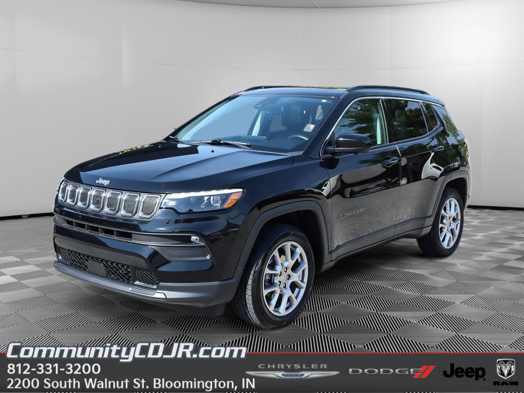 2022 Jeep Compass Latitude Lux 4X4's photo