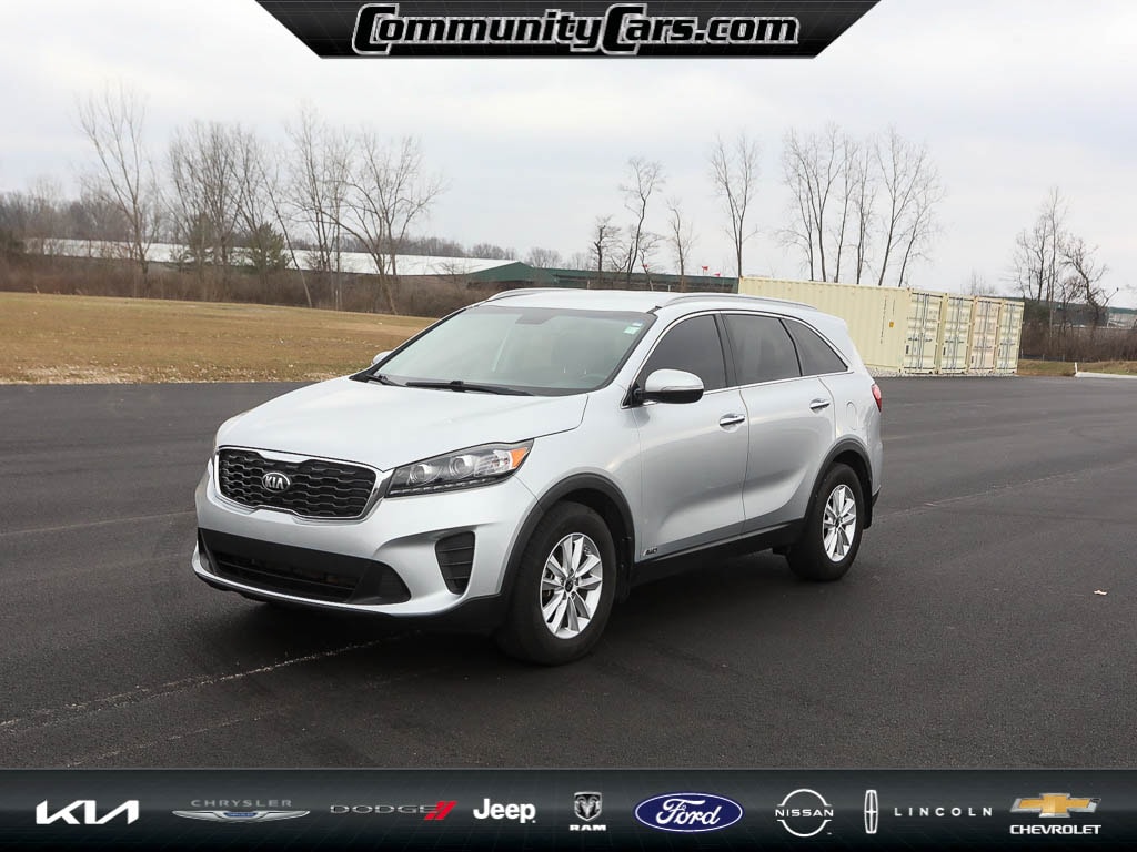 2019 Kia Sorento LX's photo