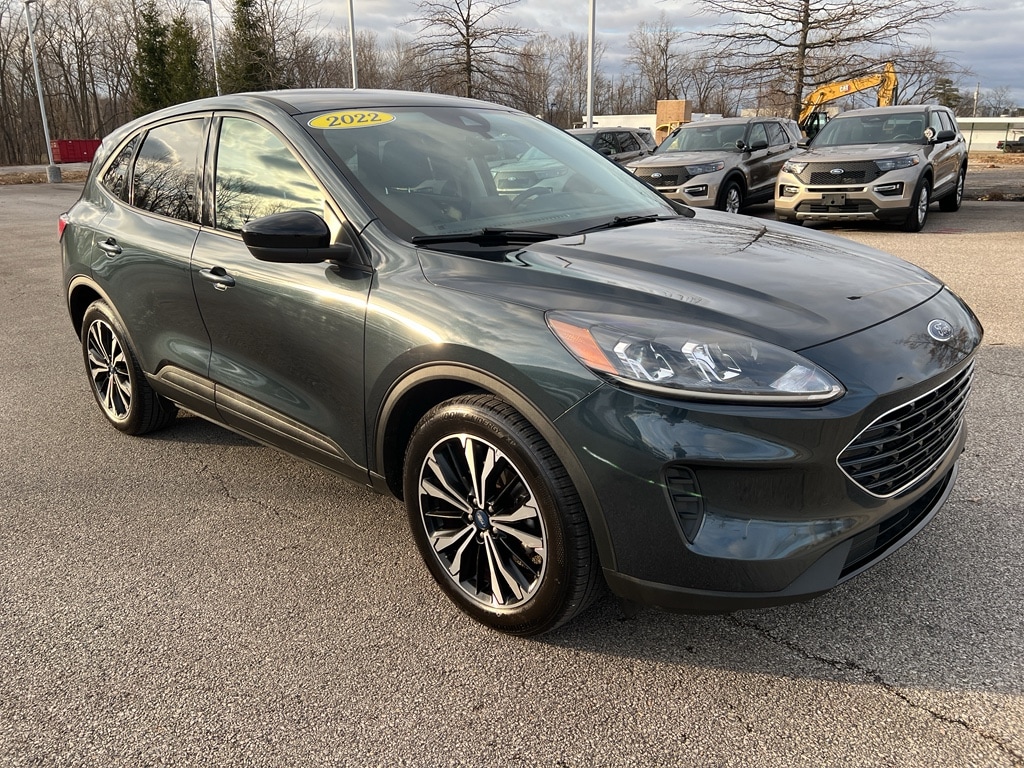 2022 Ford Escape SE's photo