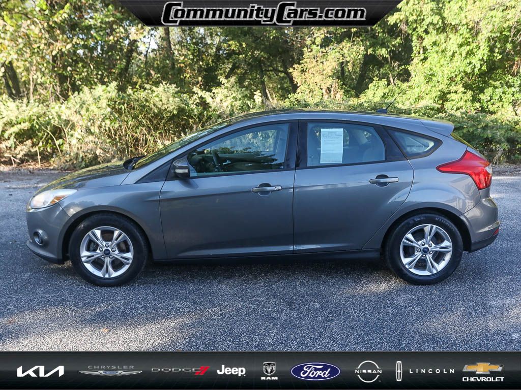 2013 Ford Focus SE photo 3